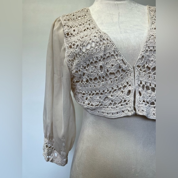 Crochet Sheer Cream Cover Up Women’s Size Medium - Picture 3 of 8
